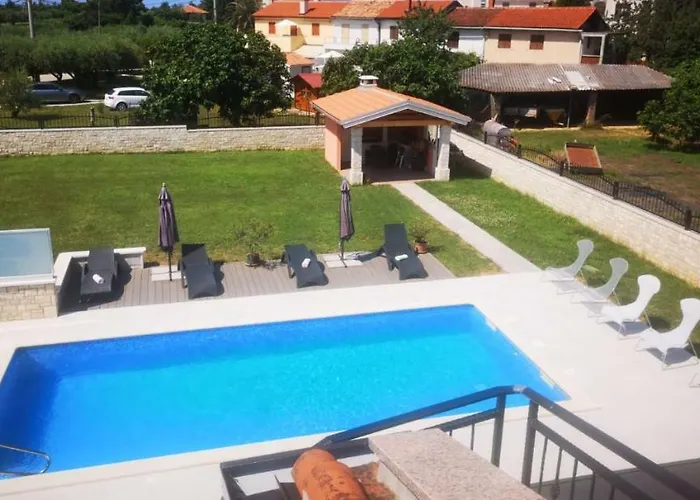 Apartments Alma
