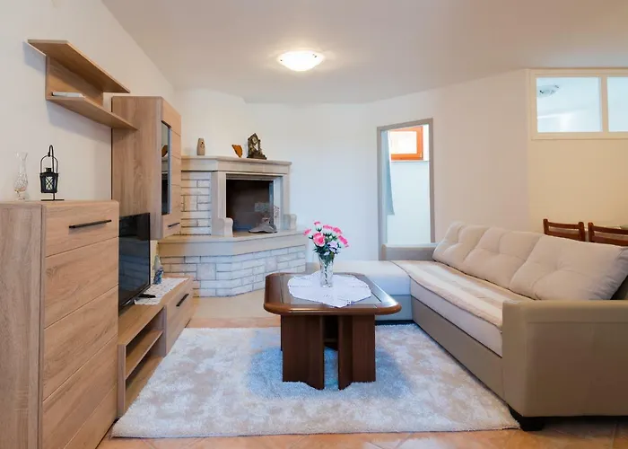 Apartments Alma
